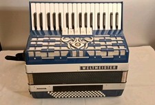 World Champion Accordion Cordal 80 Basses 3 Choirs Excellent Condition HTF