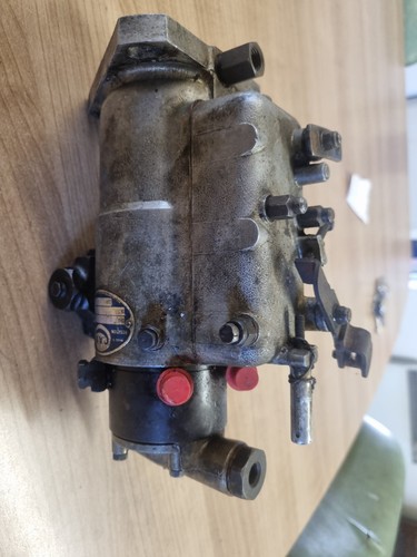 Cav fuel injector pump - injector,