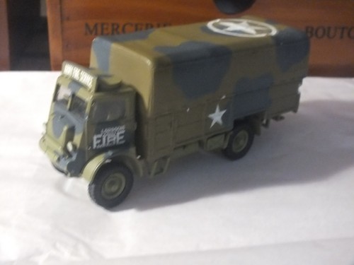Corgi model bedford army fire - corgi,