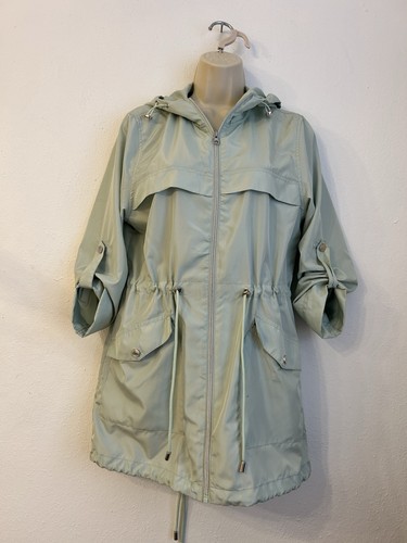 Pale mint green - mint, lightweight