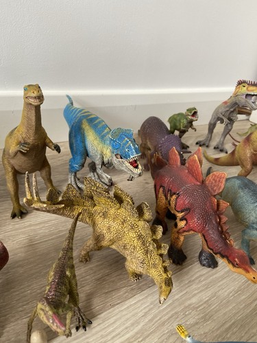 Large bundle dinosaur toys - bundle,