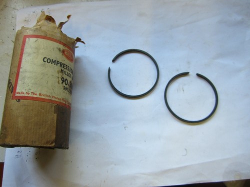 Bsa bantam piston rings - bantam,