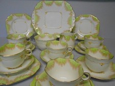 VINTAGE ART DECO MELBA BONE