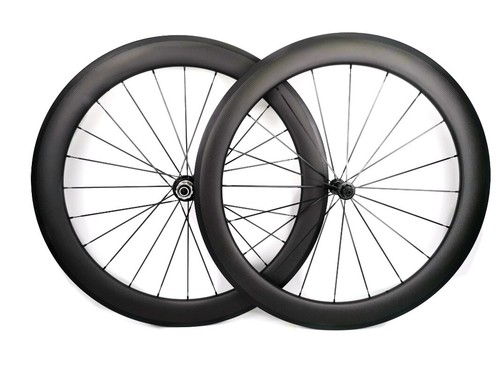 700c road bike - bike, carbon