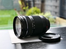 Olympus M.Zuiko 40-150mm