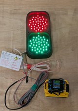 Dok-Tek Red Green LED Traffic Signal Light PRG100e_U24vdc_4MT