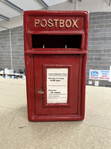 Retro post box - post, lock