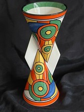 CLARICE CLIFF BIZARRE "SLICED