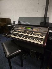 Hammond XE200SE Luxury Organ