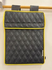 Yellow/black Horse Cart Carry