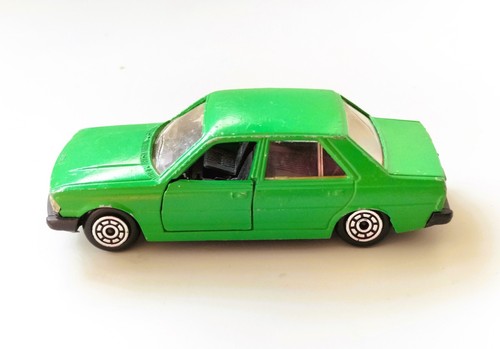 Norev 879 peugeot 305 green - 879, /
