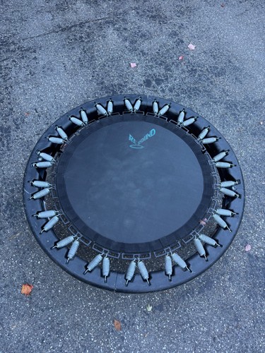 Reboundair quarter fold - ,