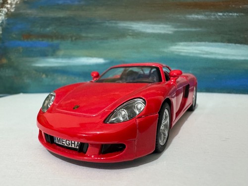 Porsche carrera model - porsche, red