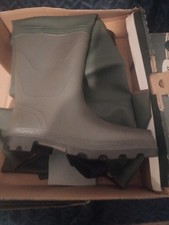 Ontarnio Hip Waders Size 9