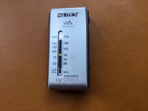 Tested working sony - tested, walkman