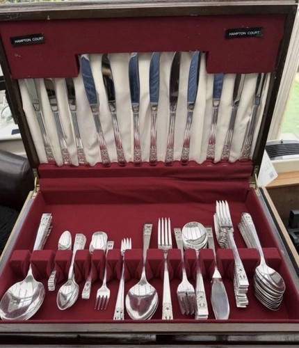 Community oneida silver plate - silver,
