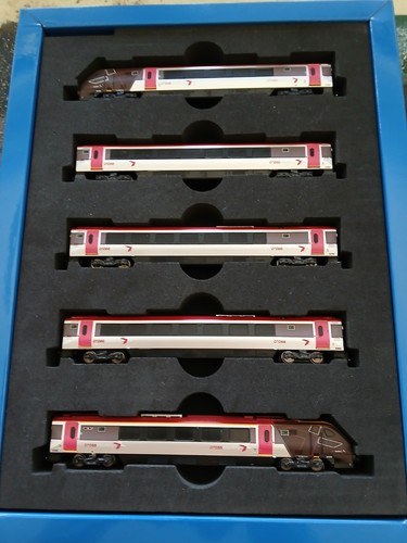 Dapol class 221 - class, 5
