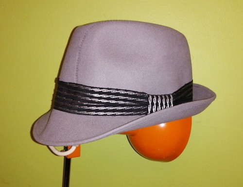 Lovely vintage tonak akron - lovely,