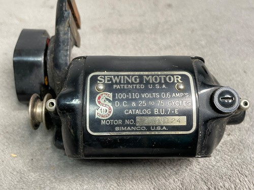 Singer sewing machine - singer,