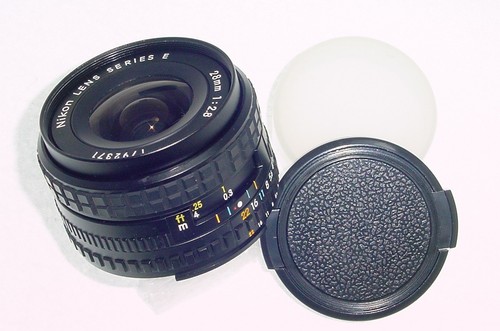 Nikon 28mm series e - 28mm,