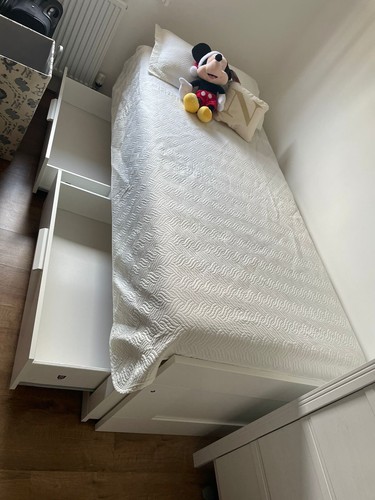 Bed frame and mattress - bed,