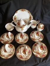 Royal Albert Old Country Roses