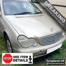 MERCEDES C-CLASS W203 Pre-Facelift 2000–2003 C180 '693 Beige' Saloon - Fusex4