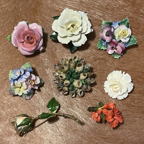 Vintage brooch lot porcelain - vintage,