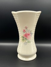 Vintage Irish Donegal Fine Bone China Parian Vase Excellent Condition, 20 cm tal