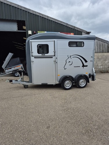 New iron grey cheval - new, liberte