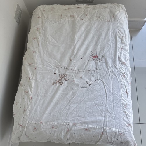 Winnie the pooh cot - winnie,