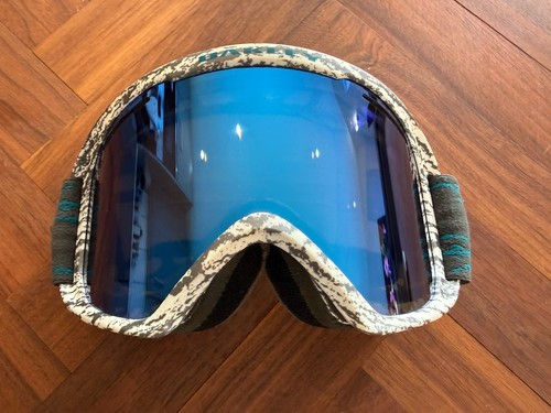Oakley ski snowboard goggles - ski/snowboard,
