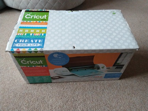 Cricut mini diy - cricut, cutting