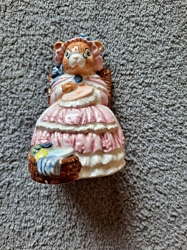 Vintage ceramic sewing mouse - vintage,