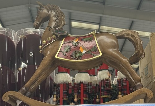 Viral christmas rocking - b&m,