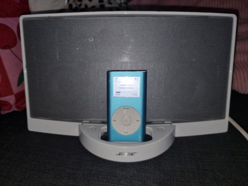 Bose sound dock series with - sound, 1