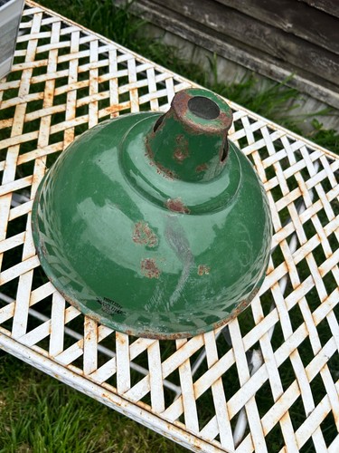 Vintage enamel maxlume light - enamel, 'maxlume'