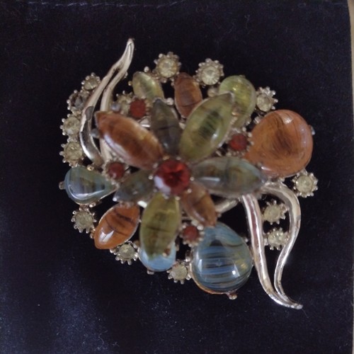 Vintage statement brooch - statement, by