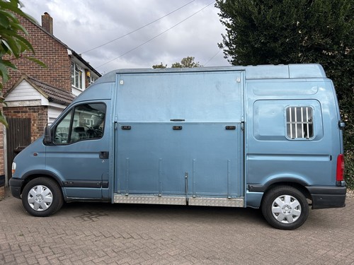 Renualt master horsebox 5t - horsebox, 3.5t