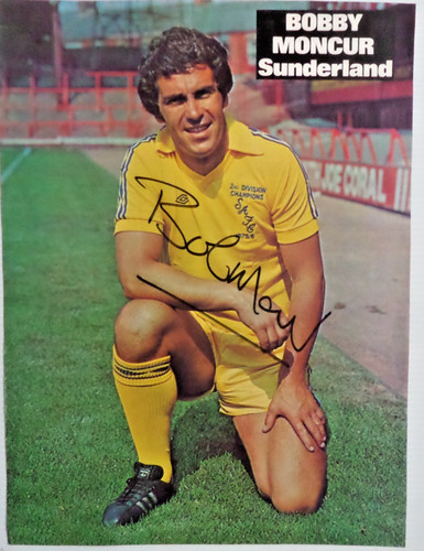 Bobby moncur sunderland - ,