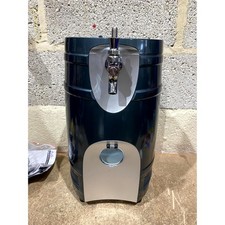 Studio 24794171 Electric Beer