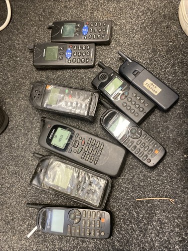Vintage mobile phone job - job, lot