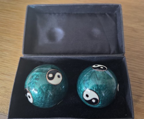 Cheng baoding balls - gu,