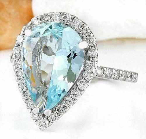 Carats natural aquamarine - 3.66,