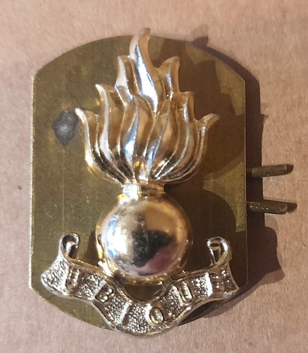 Royal artillery ubique - royal, collar
