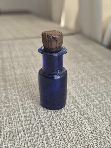 Antique cobalt blue miniature - blue,