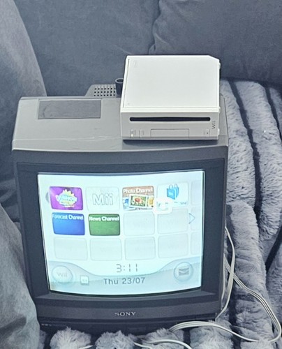 Sony trinitron crt - sony,