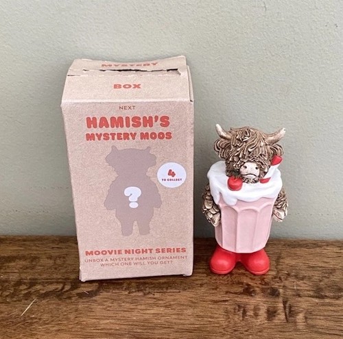 Next ornament hamish - next,