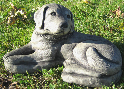Labrador dog stone garden - labrador,