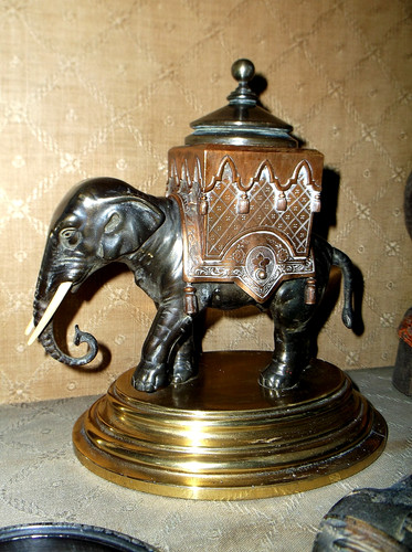 Very rare antique - a,